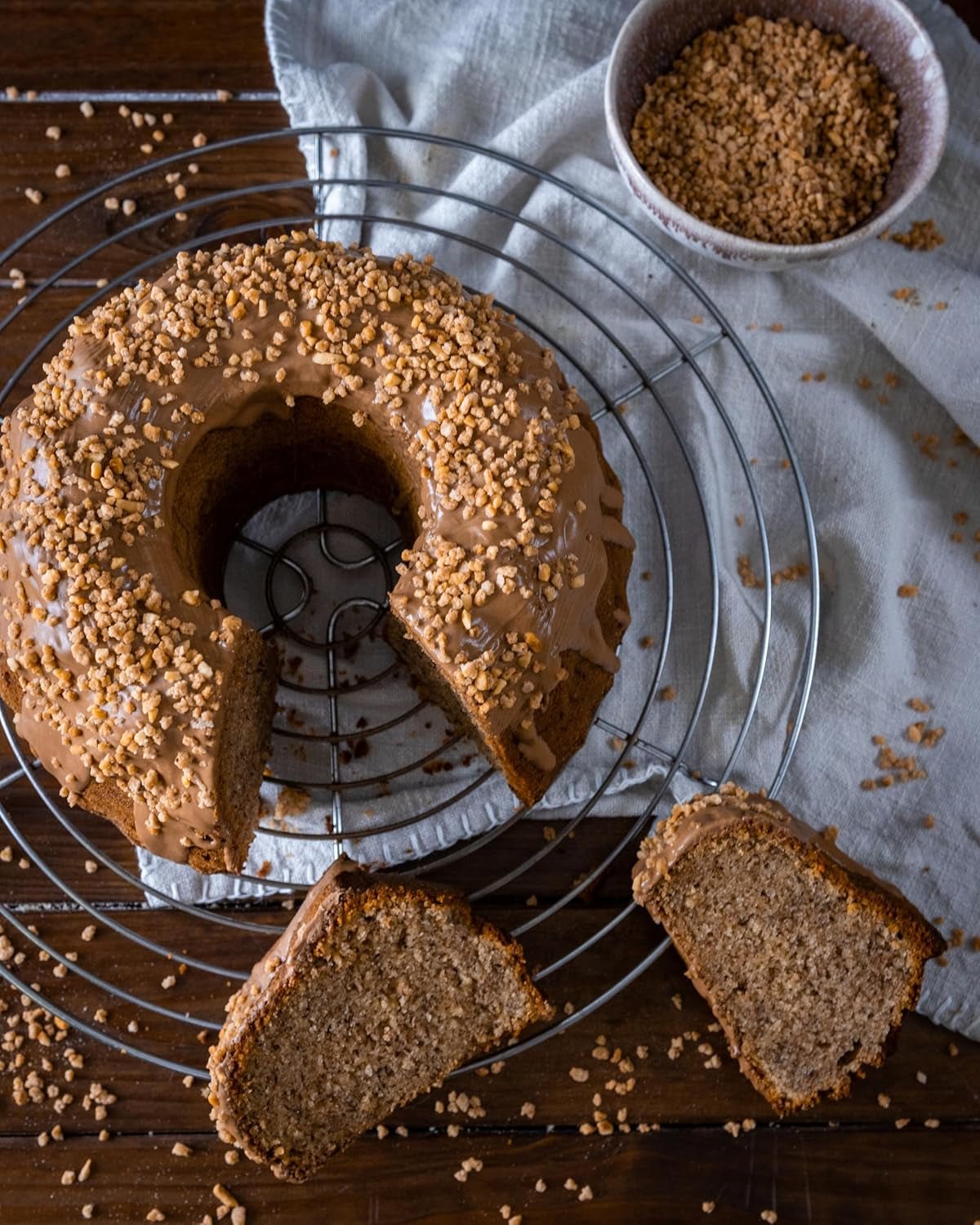 RUF Cake Glaze Orzech Laskowy, 100g w torebce, można używać w kuchence mikrofalowej, do polewania ciast z orzechami, pralinami i kremem, bezglutenowy (opakowanie 4 szt.) Naty Shop Pasta cukrowa